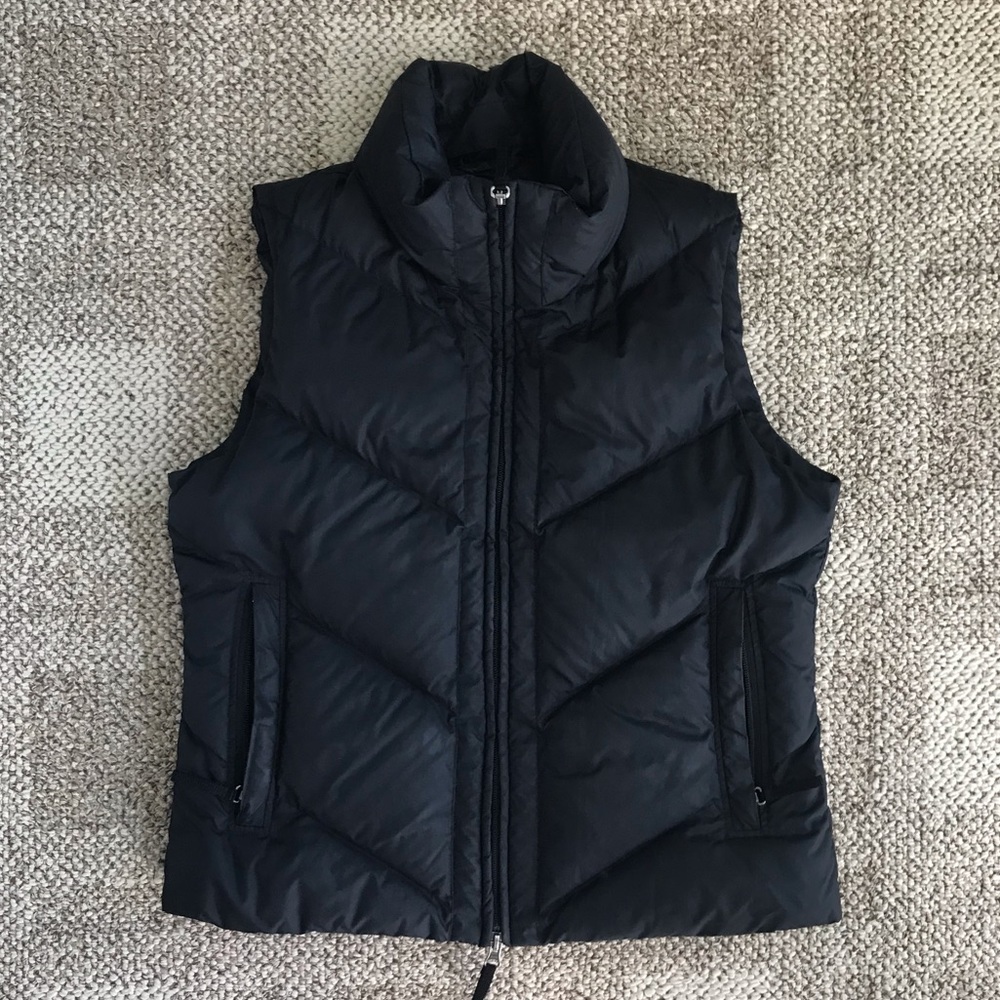 Banana Republic Factory Black Puffer Vest